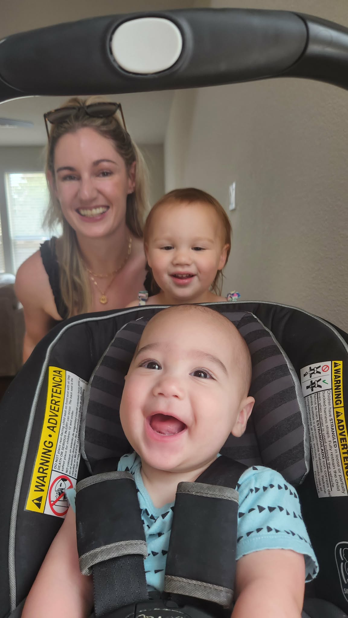 Mona with her kids